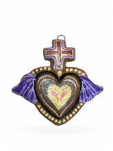 Load image into Gallery viewer, Clay hearts