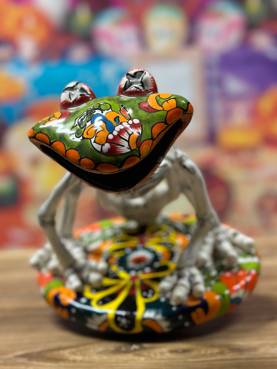 Day of The Death Ceramic Talavera Frog – Gonz decorations