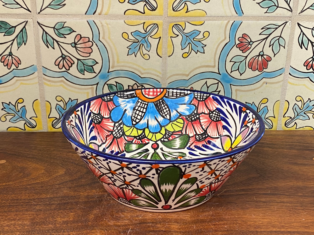 Ceramic Talavera bowls Gonz decorations