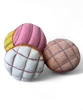 Load image into Gallery viewer, Papier-mâché  pan dulce