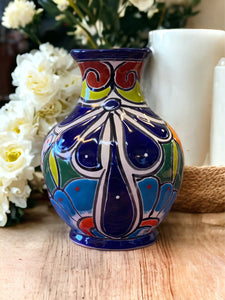 Flower vase bola