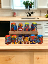 Load image into Gallery viewer, Talavera Salt &amp; pepper