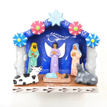 Load image into Gallery viewer, Medium Clay nativity scene (bright)