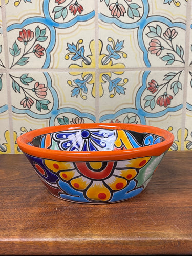 Talavera bowl (pozolero)