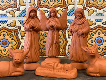 Load image into Gallery viewer, Natural clay nativity