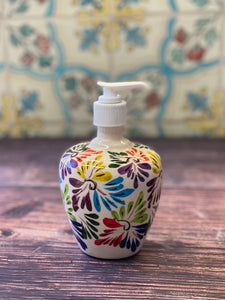 Ceramic soap dispenser Flo