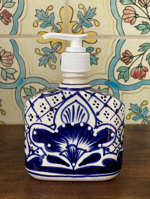 Ceramic Soap dispenser B-bw