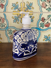Load image into Gallery viewer, Ceramic Soap dispenser B-bw