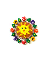 Load image into Gallery viewer, Sun magnet (yellow)